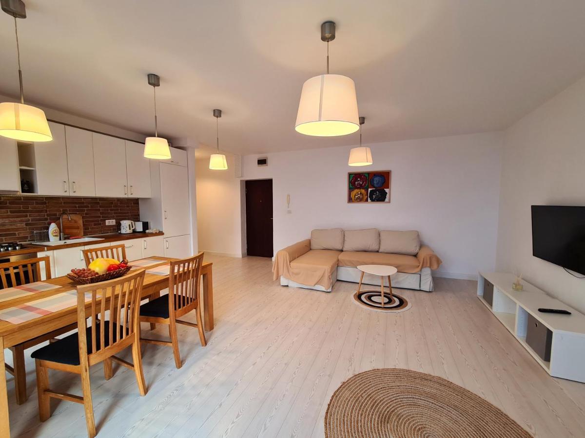 Central Apartament Urbana Αράντ Εξωτερικό φωτογραφία