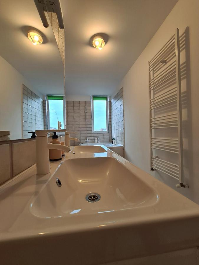 Central Apartament Urbana Αράντ Εξωτερικό φωτογραφία